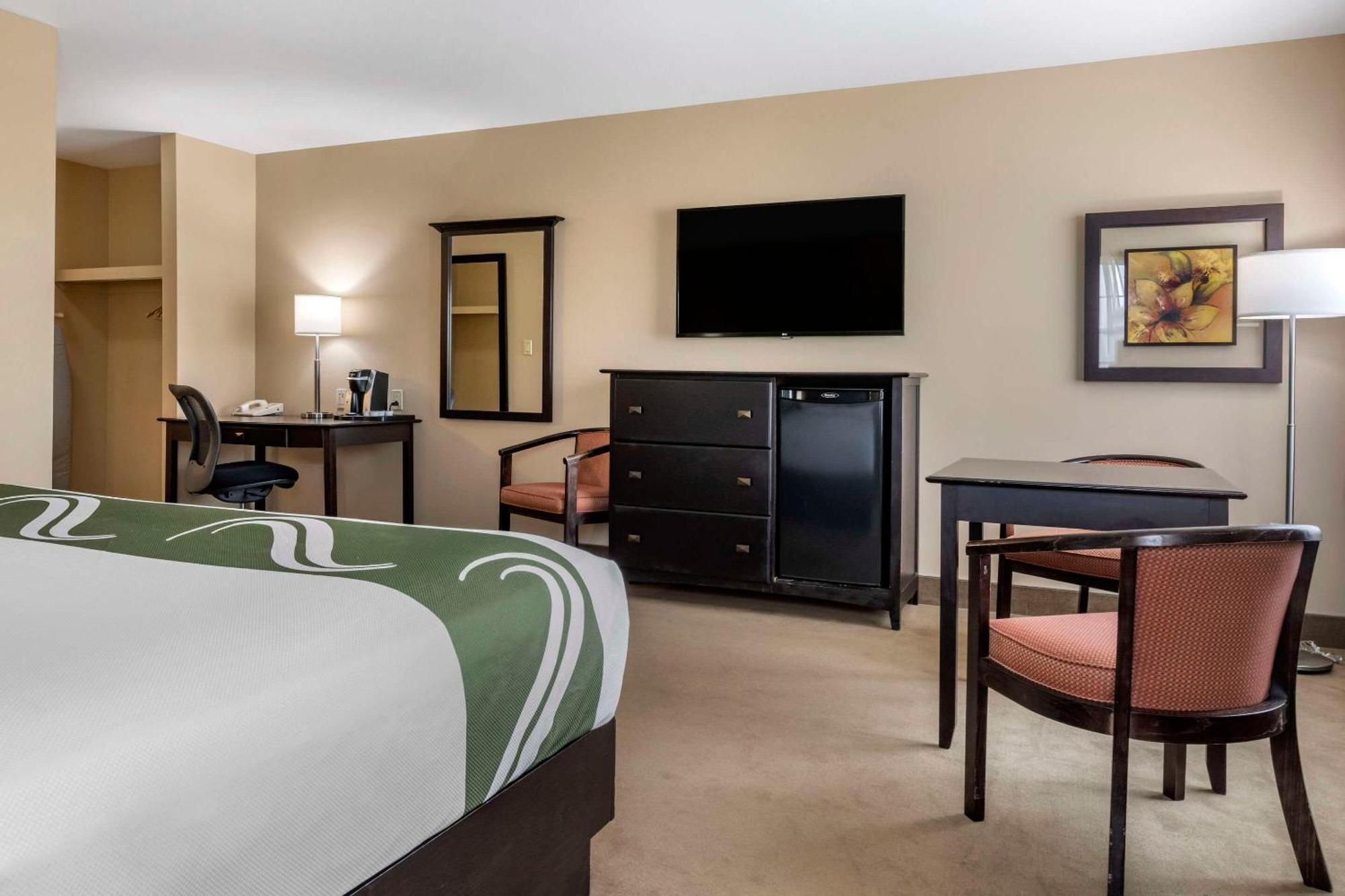 Quality Inn & Suites Quispamsis Rothesay Eksteriør billede