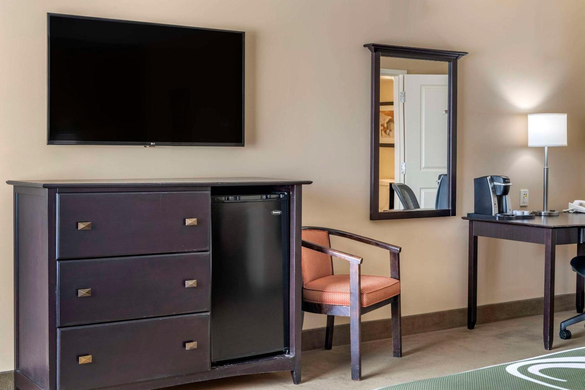 Quality Inn & Suites Quispamsis Rothesay Eksteriør billede