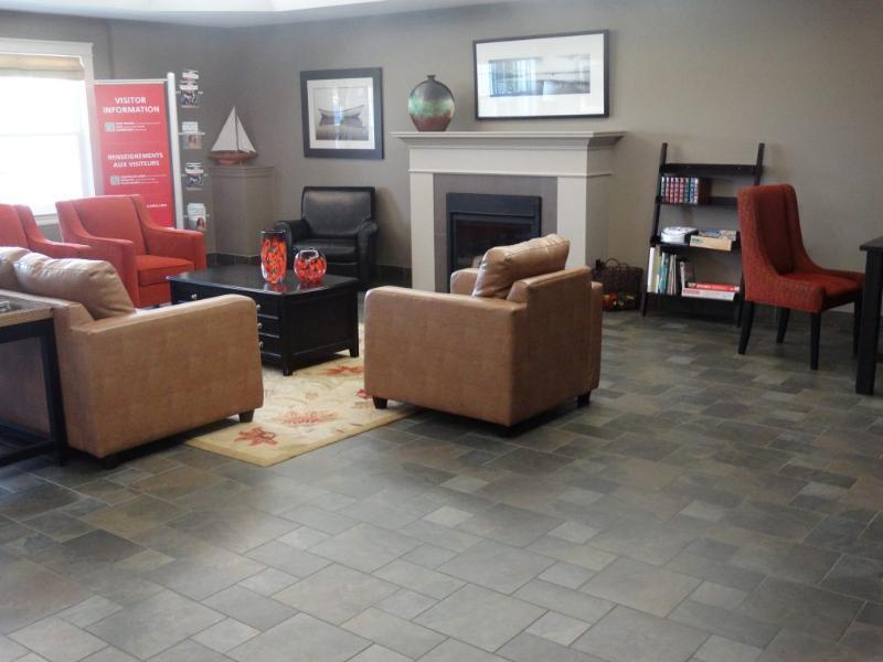 Quality Inn & Suites Quispamsis Rothesay Eksteriør billede